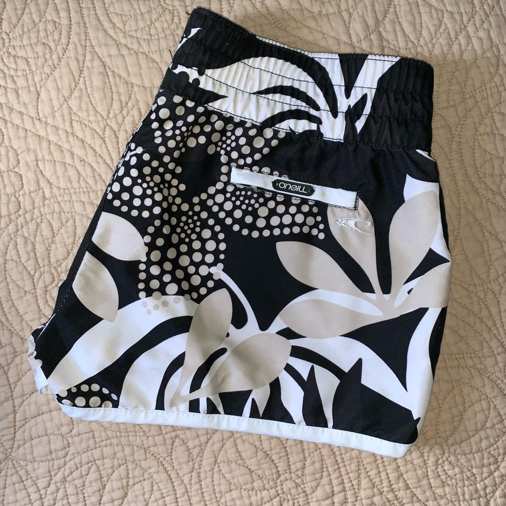 Surf shorts